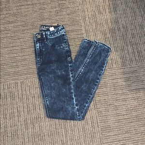 High-Waisted Jeggings